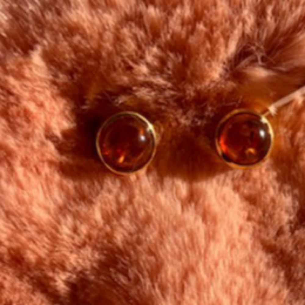 New Amber stud earrings - Picture 2 of 2